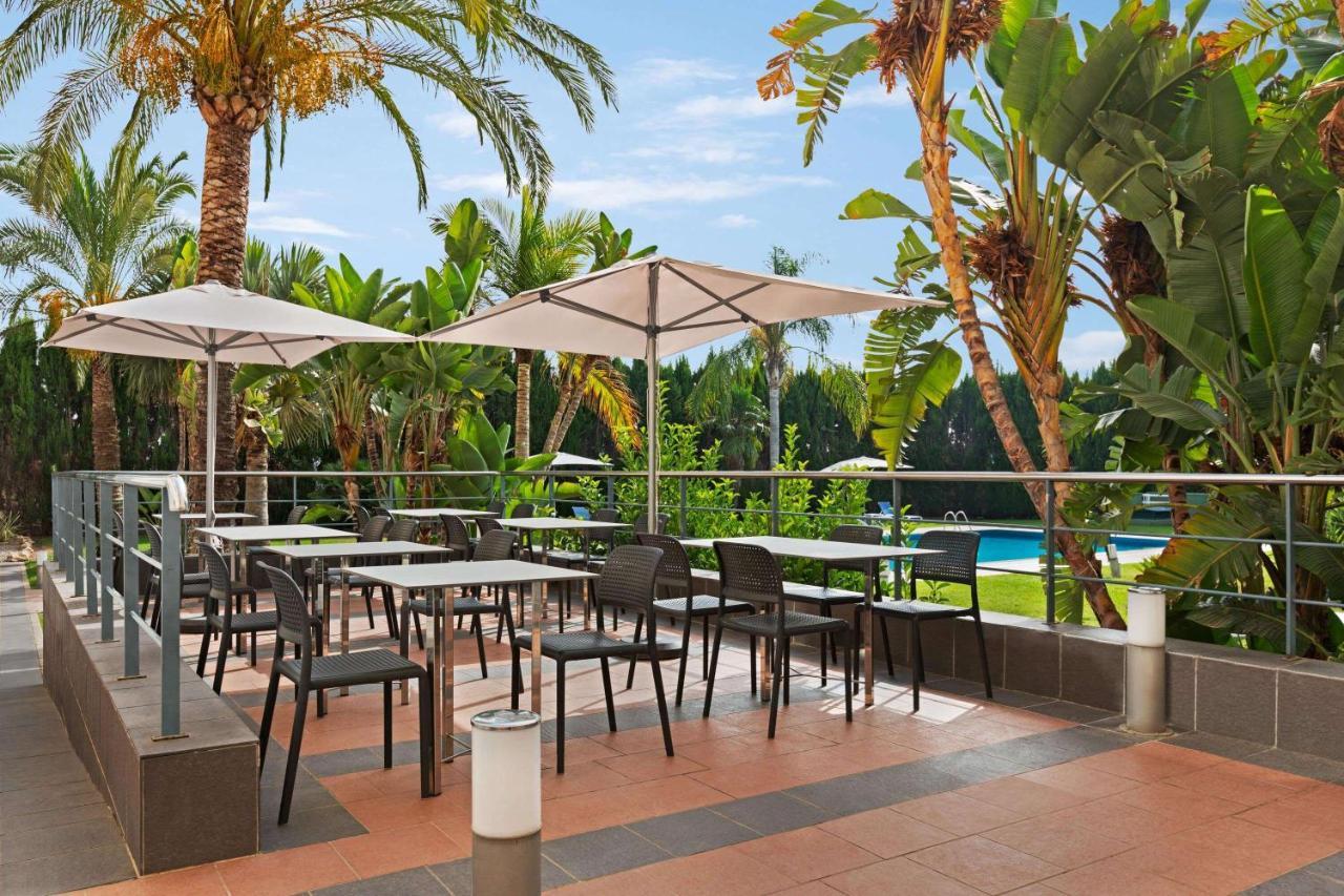 Ramada By Wyndham Valencia Almussafes Hotel Exterior photo