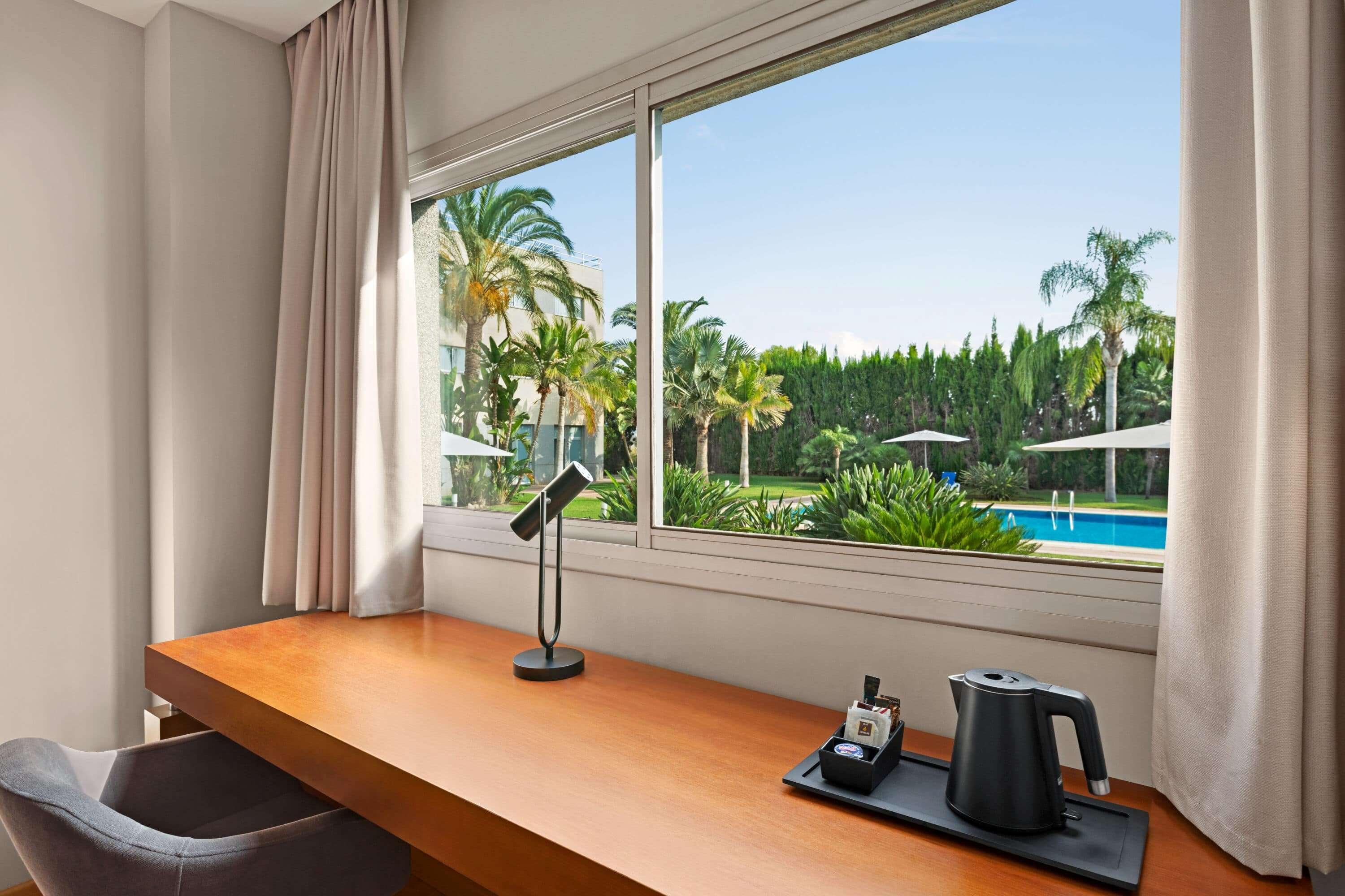 Ramada By Wyndham Valencia Almussafes Hotel Exterior photo